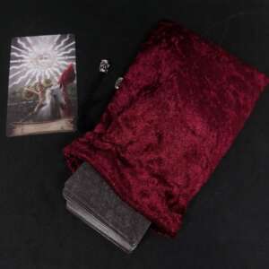 The pouch for Runes and Tarot Bordeaux